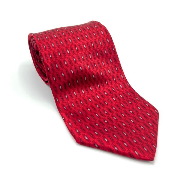100% Silk Gianfranco Ruffini Red Geometric Pattern Tie Made in Italy - Picture 1 of 6